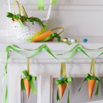 Фото 18: Пасхальные гирлянды в виде морковок